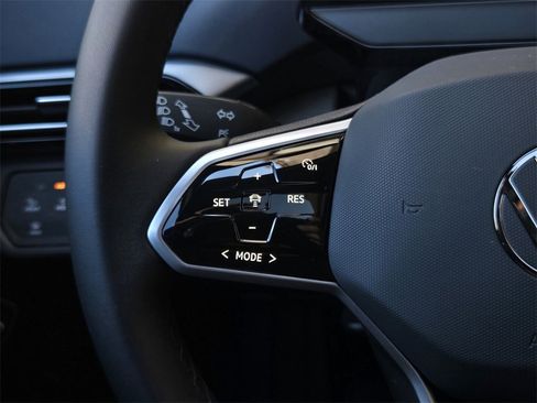 Certified 2024 Volkswagen ID.4 S image 20