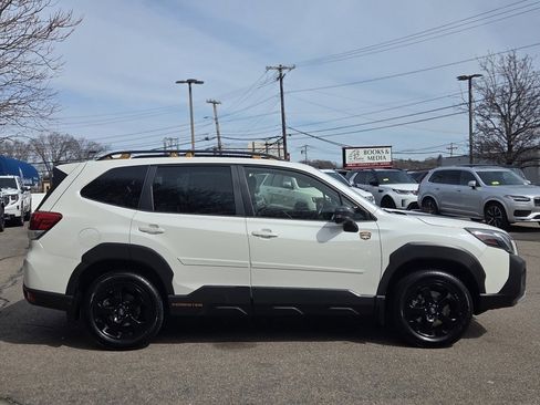 Used 2022 Subaru Forester Wilderness image 7