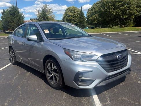 Used 2023 Subaru Legacy Premium AWD/4WD image 4