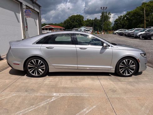 Used 2017 Lincoln MKZ Reserve w/ Climate Package AWD/4WD image 10