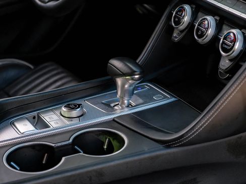 Used 2022 Genesis G70 3.3T image 29