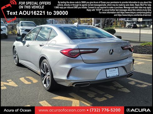 Certified 2025 Acura TLX w/ Technology Package image 4