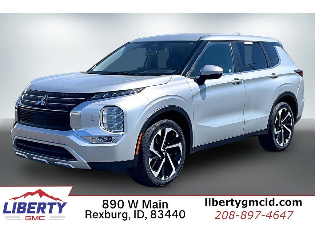 Used 2024 Mitsubishi Outlander SE AWD/4WD image 1