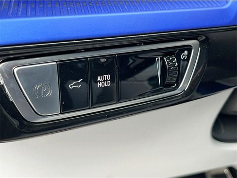 New 2026 Cadillac Optiq Luxury 1 image 9