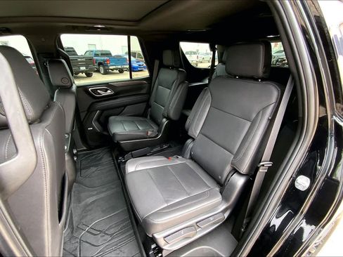 Used 2023 Chevrolet Tahoe LT w/ Luxury Package RWD image 21