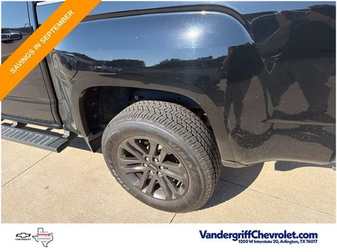 Used 2019 GMC Canyon SLE w/ Elevation Edition RWD image 10