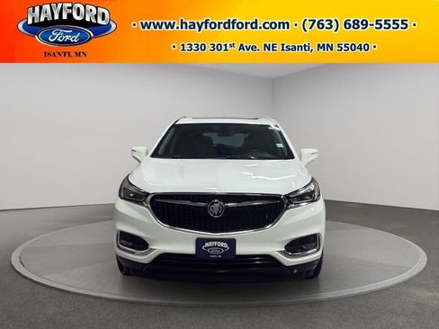 Used 2019 Buick Enclave Essence AWD/4WD image 6