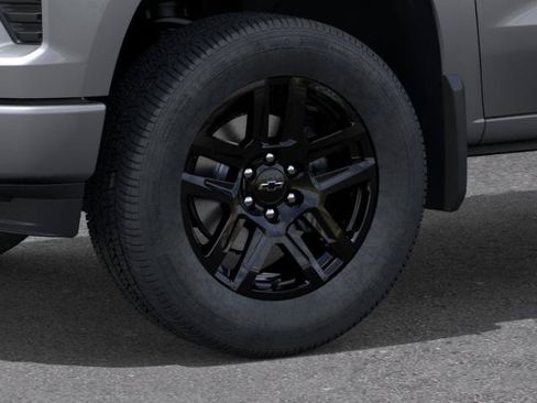 New 2026 Chevrolet Silverado 1500 Custom w/ LPO, Dark Essentials Package RWD image 9