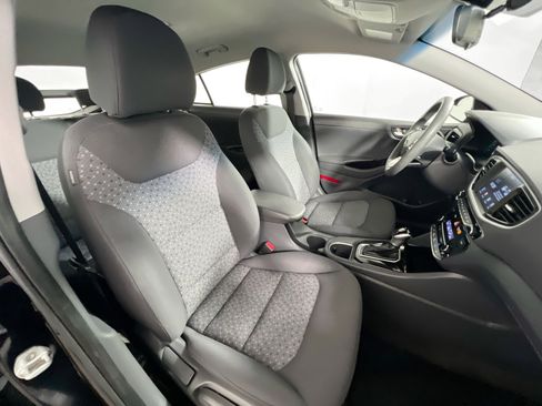Used 2017 Hyundai Ioniq Blue image 31