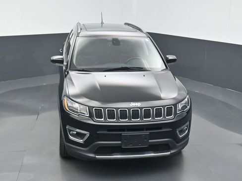 Used 2018 Jeep Compass Limited w/ Navigation Group AWD/4WD image 6