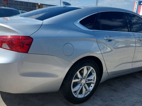 Used 2017 Chevrolet Impala LT w/ Convenience Package FWD image 5