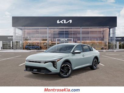 New 2025 Kia K4 EX