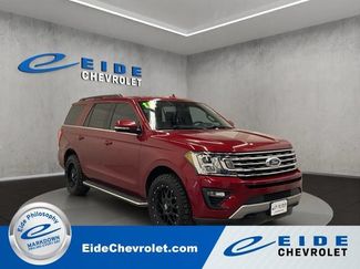 Used 2018 Ford Expedition XLT w/ Equipment Group 202A AWD/4WD video 1