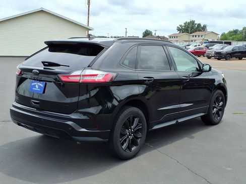 Used 2023 Ford Edge SE w/ Black Appearance Package AWD/4WD image 6