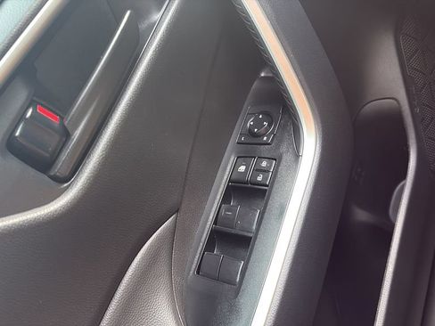 Used 2025 Toyota RAV4 LE FWD image 22
