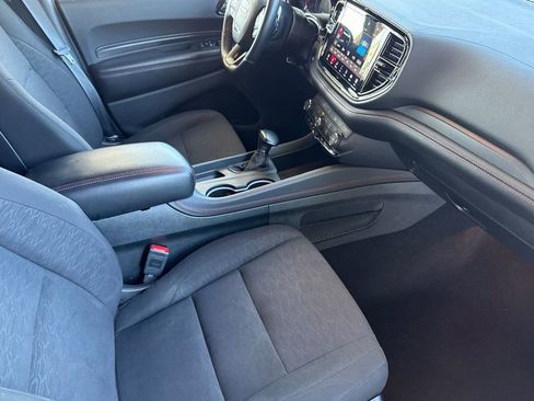 Used 2025 Dodge Durango GT AWD/4WD image 25