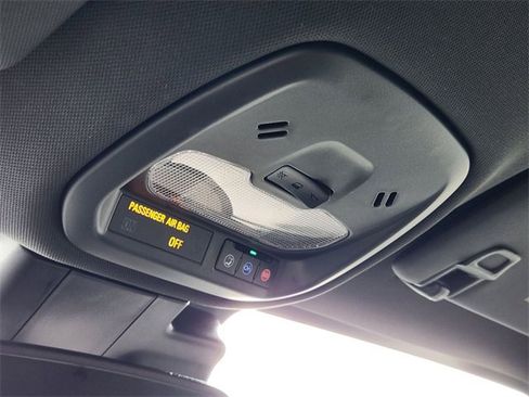 New 2025 Buick Envista Avenir image 25