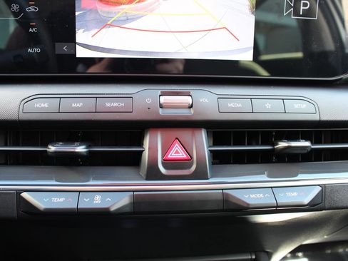 Used 2025 Kia K4 EX image 22