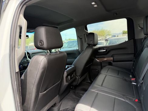 Used 2020 Chevrolet Silverado 1500 RST w/ Diesel Off-Road Package AWD/4WD image 23