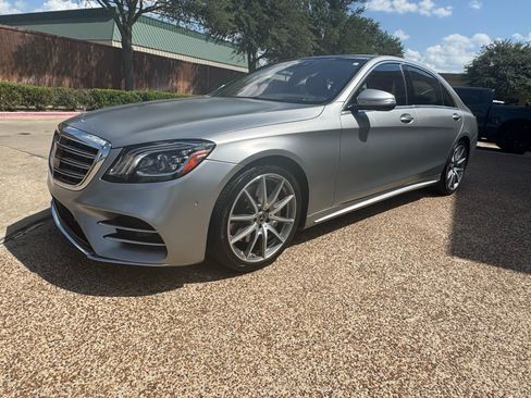 Used 2018 Mercedes-Benz S 560 4MATIC Sedan image 12