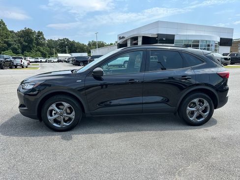 Used 2025 Ford Escape ST-Line AWD/4WD image 4