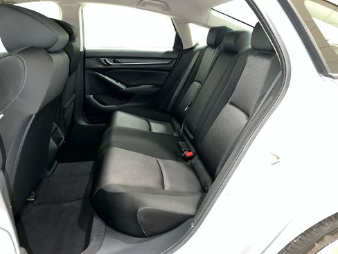 Used 2019 Honda Accord Hybrid image 15