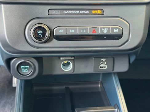 New 2026 Ford Maverick Lobo AWD/4WD image 26