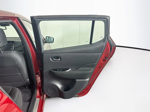 Used 2023 Nissan Leaf SV Plus FWD image 30
