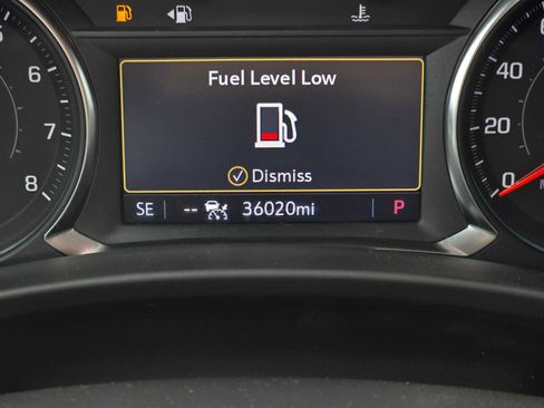 Used 2024 Chevrolet Equinox LT image 26