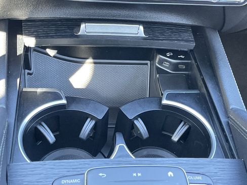 Certified 2022 Mercedes-Benz GLE 350 4MATIC image 33