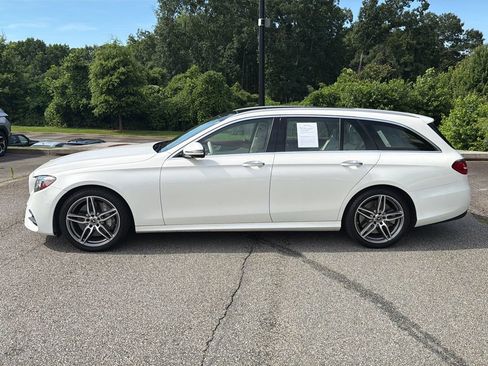 Used 2020 Mercedes-Benz E 450 4MATIC Wagon image 4
