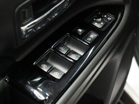 Used 2020 Mitsubishi Outlander LE FWD image 20