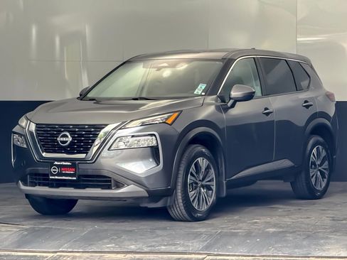Used 2023 Nissan Rogue SV FWD image 7