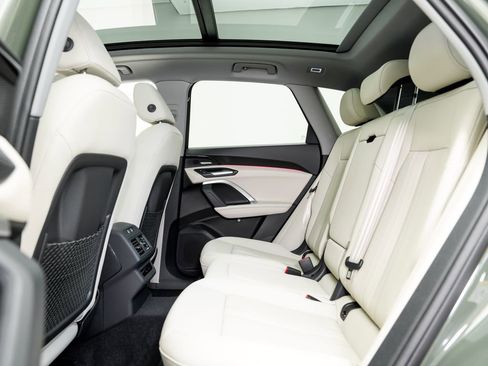 New 2025 Audi Q5 Premium Plus image 21