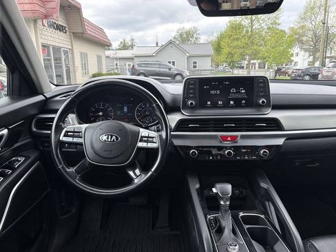 Used 2021 Kia Telluride LX FWD image 35