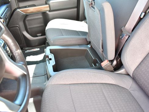 Used 2020 Chevrolet Silverado 1500 RST AWD/4WD image 22