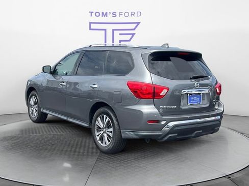 Used 2019 Nissan Pathfinder SV w/ SV All Weather Package AWD/4WD image 3