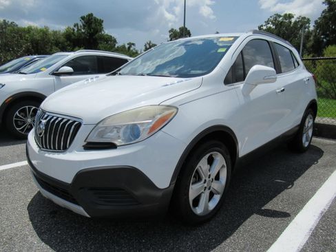Used 2016 Buick Encore FWD image 2