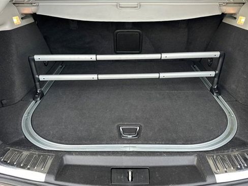 Used 2012 Cadillac SRX Luxury image 18