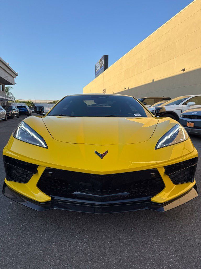 Used 2026 Chevrolet Corvette Stingray Premium Conv w/ Z51 Performance Package RWD image 12