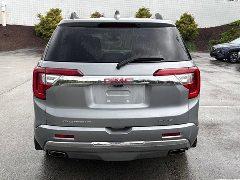 Used 2023 GMC Acadia Denali w/ Denali Ultimate Package AWD/4WD image 4