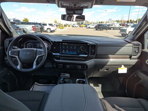 New 2026 Chevrolet Silverado 1500 RST AWD/4WD image 29
