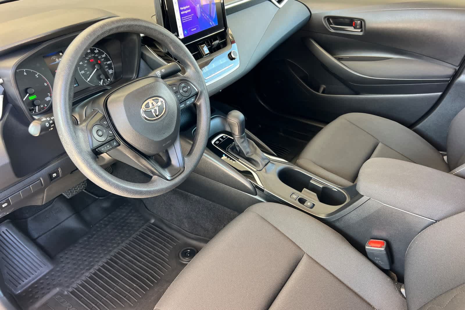Certified 2024 Toyota Corolla LE w/ LE Convenience Package FWD image 6