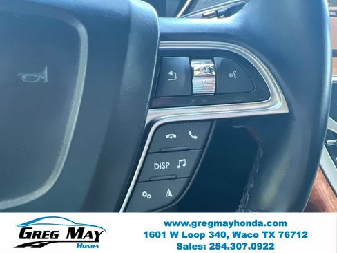 Used 2019 Lincoln Nautilus Select w/ Cargo Utility Package FWD image 30