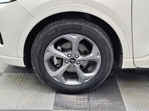 Used 2024 Ford Escape ST-Line Select w/ Tech Pack #2 image 15