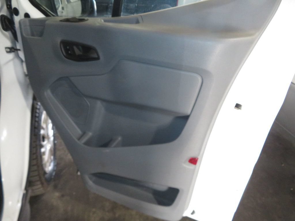 Used 2018 Ford Transit 150 XLT RWD image 25