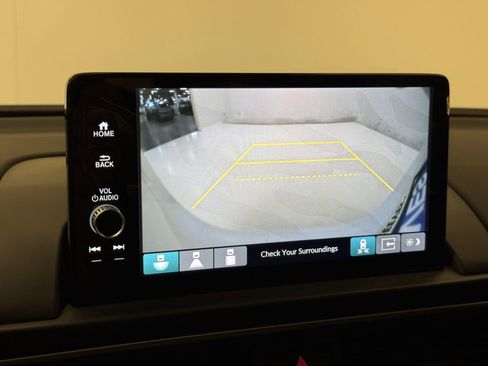 New 2025 Honda Pilot Touring image 25