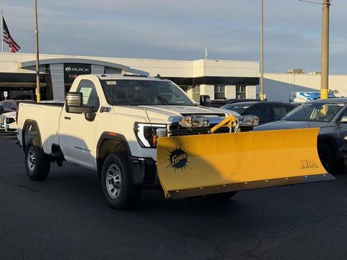 Used 2025 GMC Sierra 2500 Pro AWD/4WD image 1