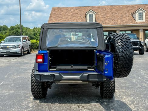 Used 2019 Jeep Wrangler Unlimited Sport AWD/4WD image 34