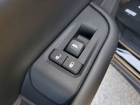 New 2026 Jeep Grand Cherokee Laredo image 16